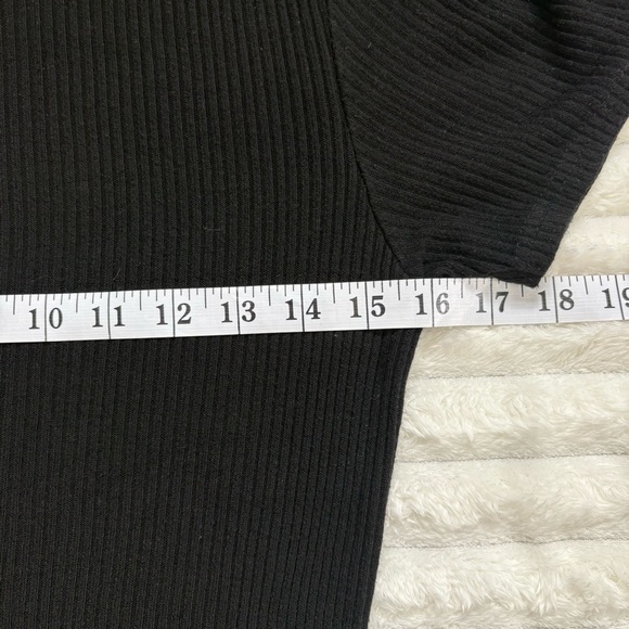 4/25$ Brandy Melville Ribbed Short Sleeve Mini Dress Black One Size - Picture 4 of 5